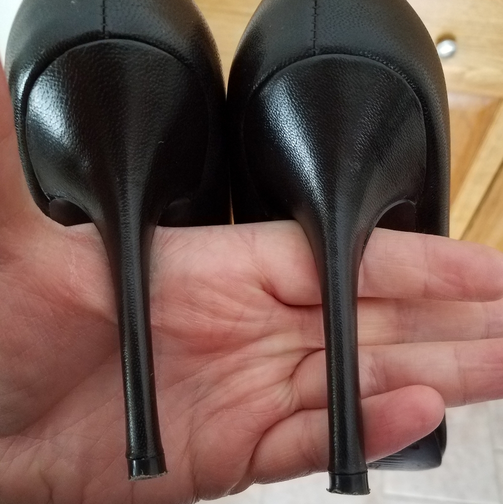 Aldo Brown Heels - Picture 9 of 14